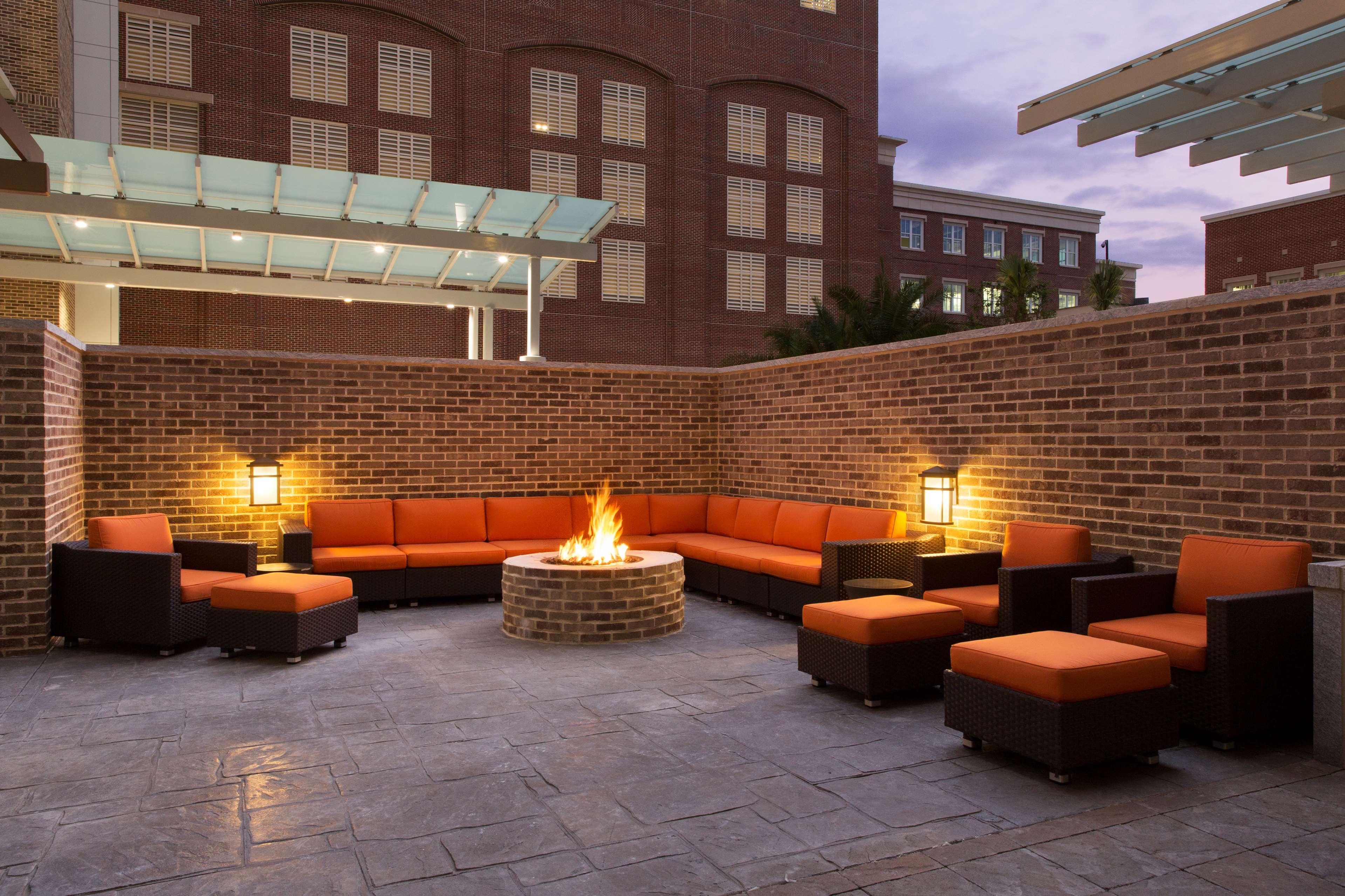 Готель Hyatt House Charleston - Historic District Екстер'єр фото